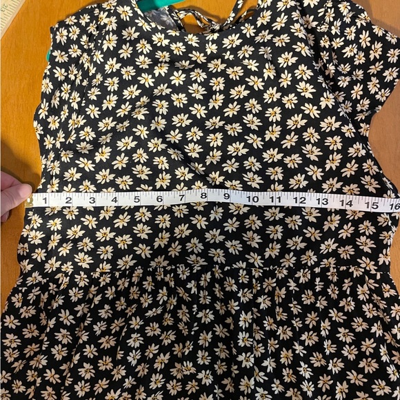 American Eagle Petitie Floral Sundress with tie back Size Small - Picture 4 of 5